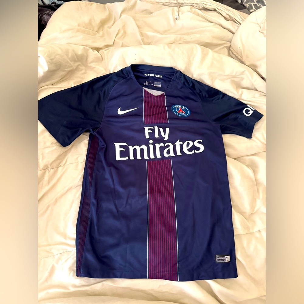 Nike PSG Paris saint gremain soccer jersey 100% authentic like new size S